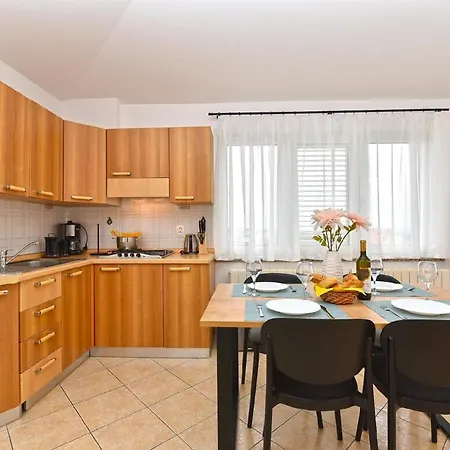 Lejlighed Fuer 4 Personen Ca 50 Qm In Galizana, Istrien Istrische Riviera *